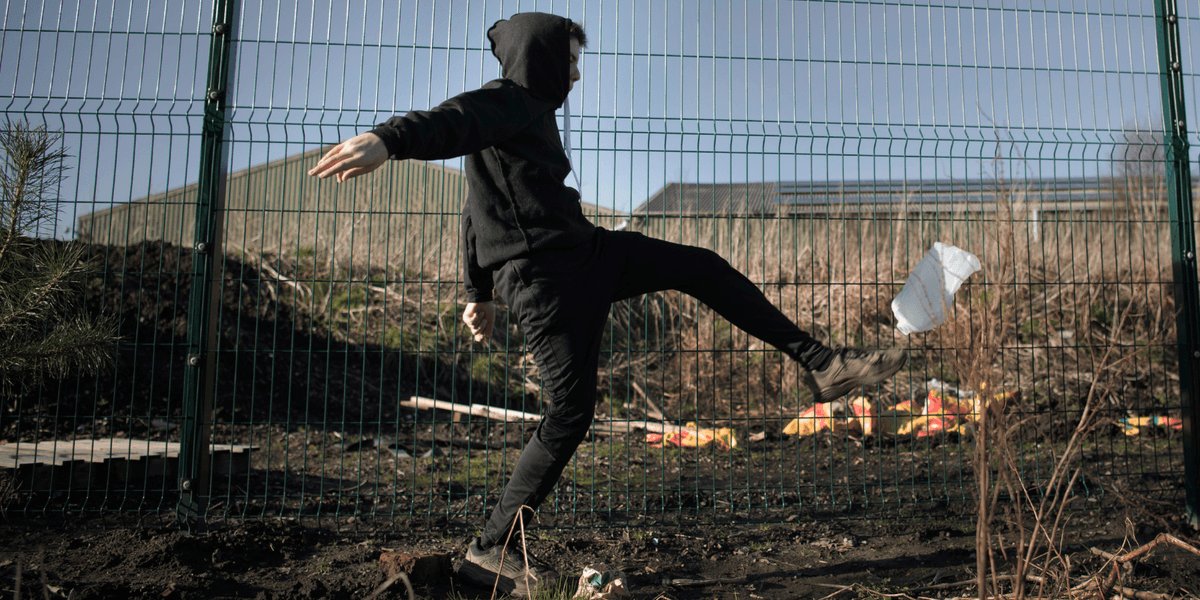 Labour plans benefit cuts and prison for parents of young offenders